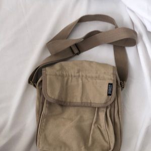Crossbody canvas bag